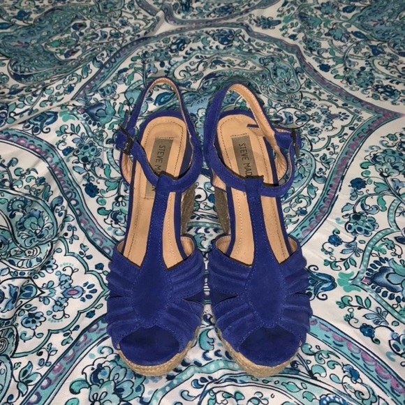 Women’s Suede Wedges - Picture 3 of 4